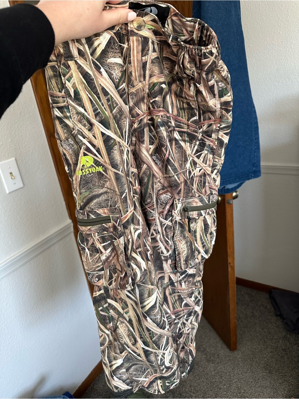 Mossy Oak Camo Hunting Pants in Brown & Green child medium